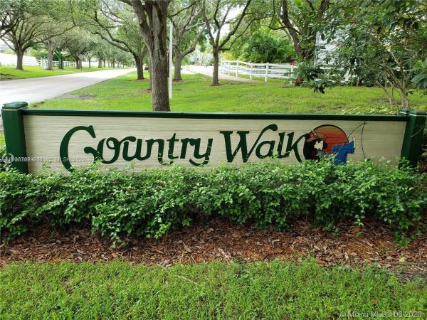 Village Homes At Country Walk, 14720 SW 139th Ave #1, Country Walk, Florida 33186, image 2