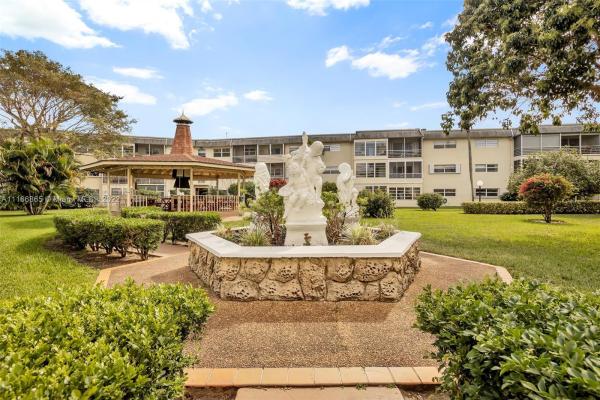 Camelot Hall, 4321 NW 16th St #303C, Lauderhill, Florida 33313, image 1