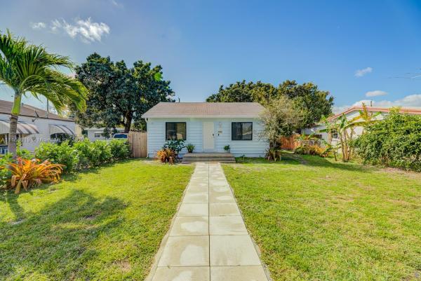 Hollywood Park, 2330 Scott St, Hollywood, Florida 33020, image 2