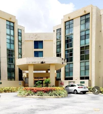 International Towers, 2055 SW 122nd Ave #123, Tamiami, Florida 33175, image 2