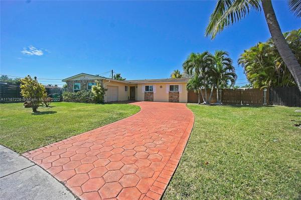 Cutler Ridge Manor Estates, 19530 SW 97th Pl, Cutler Bay, Florida 33157, image 1