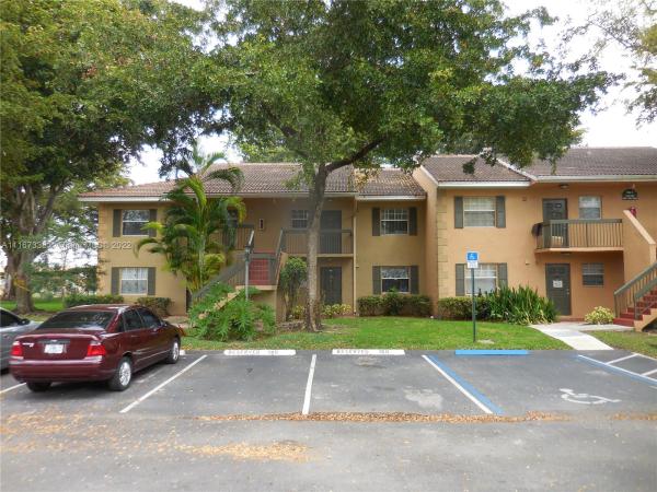 Bella Grand, 749 NW 103rd Ter #102, Pembroke Pines, Florida 33026, image 1