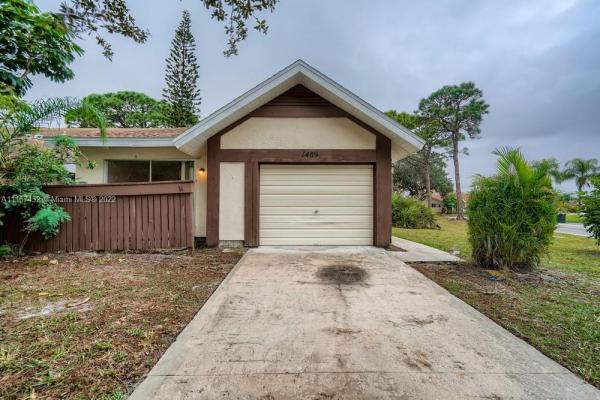 1489 SE Rivergreen Cir #1489, Florida 34952, image 2
