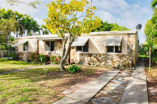 Tropical Estates, 5430 SW 99th Ave, Olympia Heights, Florida 33165, image 2