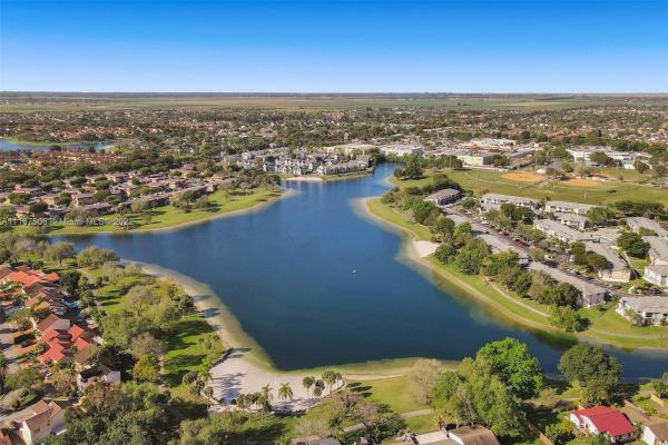 Cedar Landing At The Hammocks, 9727 SW 147th Ct, The Hammocks, Florida 33196, image 2