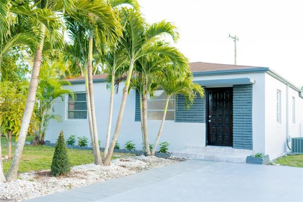 Central Miami, 6376 SW 39th St, Coral Terrace, Florida 33155, image 2