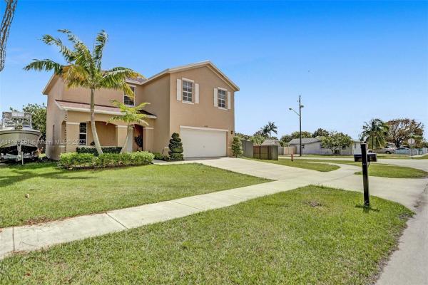 Palmland Homes South, 30351 SW 156th Ave, Leisure City, Florida 33033, image 2
