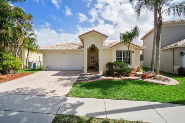 The Cove At Pembroke Isles, 1981 NW 169th Ave, Pembroke Pines, Florida 33028, image 1