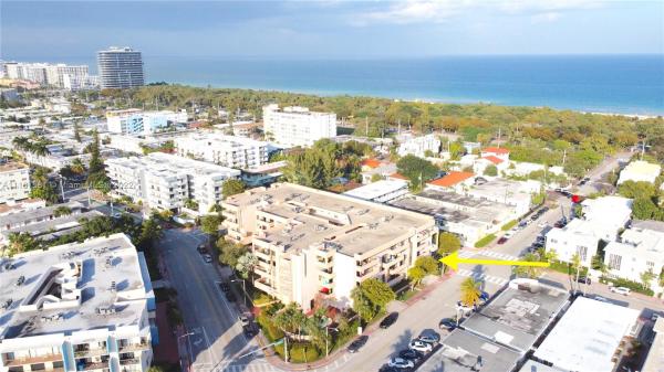 Abbott Gardens, 8101 Byron Ave #203, Miami Beach, Florida 33141, image 2
