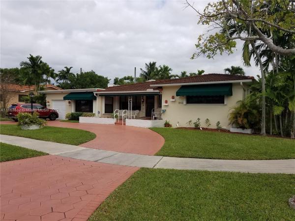 Bev Lee Park, 901 Apache St, Miami Springs, Florida 33166, image 2