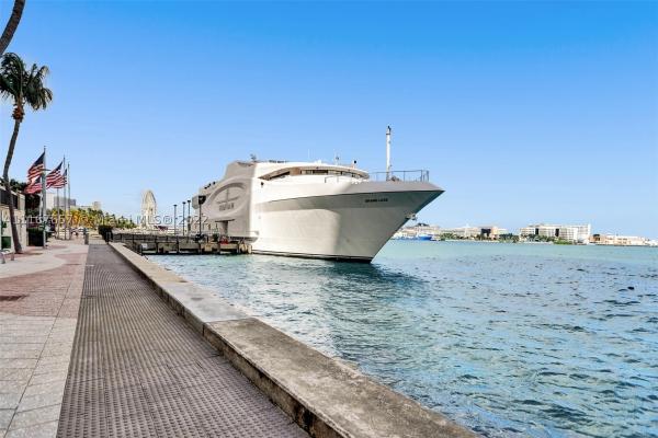 One Miami East, 335 S Biscayne Blvd #2501, Miami, Florida 33131, image 1