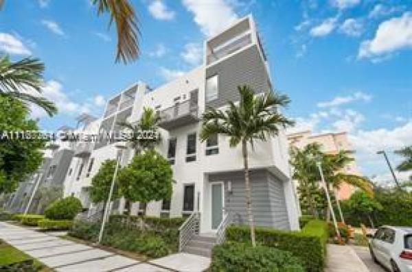 Contempo Townhomes, 9141 NW 33rd St, Doral, Florida 33172, image 1
