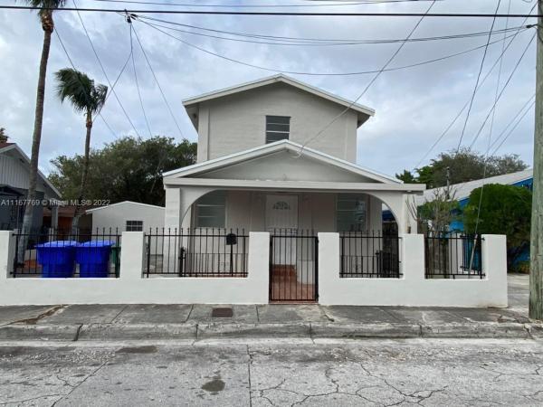 Hillcrest, 126 NW 18th Ct, Miami, Florida 33125, image 2