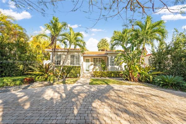 Ocean Beach, 1443 Lenox Ave, Miami Beach, Florida 33139, image 1