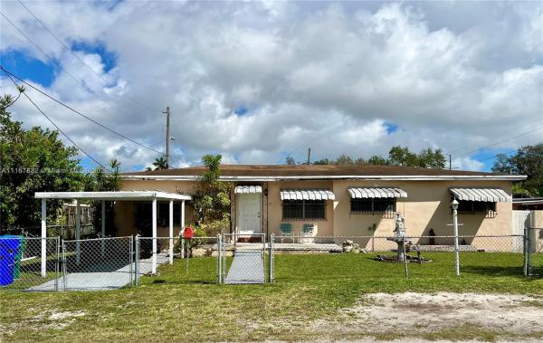 Hacker Heights, 1121 NW 30th Ct, Miami, Florida 33125, image 2