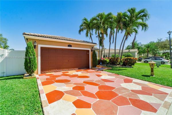Avalon, 2223 SW 104th Ave, Miramar, Florida 33025, image 2