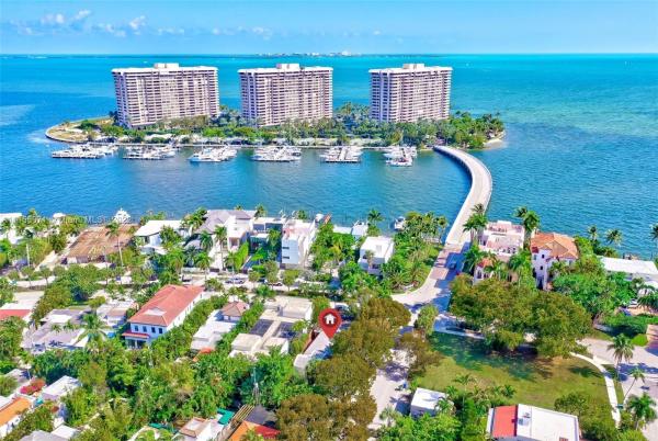 Fairhaven, 3571 Fair Isle St, Miami, Florida 33133, image 1