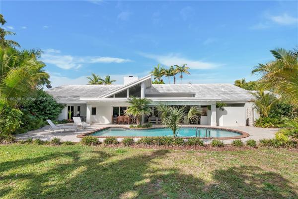 Pine Bay Estates South, 15425 SW 74th Ct, Palmetto Bay, Florida 33157, image 1