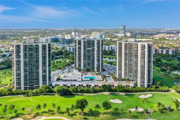 Coronado Tower 2, 20301 W Country Club Dr #2428, Aventura, Florida 33180, image 1