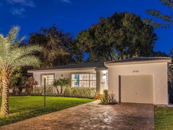 Griffing Biscayne Park Estates, 11790 NE 8th Ave, Biscayne Park, Florida 33161, image 2