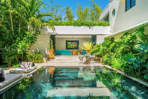Ocean Beach, 1301 Lenox Ave, Miami Beach, Florida 33139, image 1