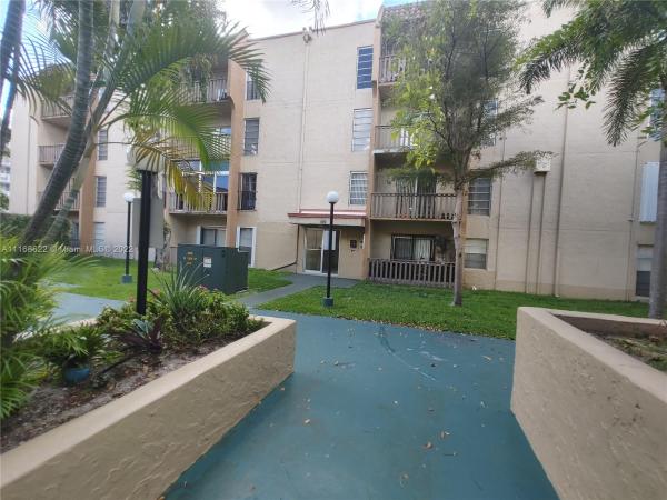 Sunset Villas, 4855 NW 7th St #203-6, Miami, Florida 33126, image 2