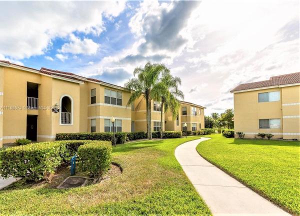Isles At Lago Mar, Plantation, Florida 33325, image 1