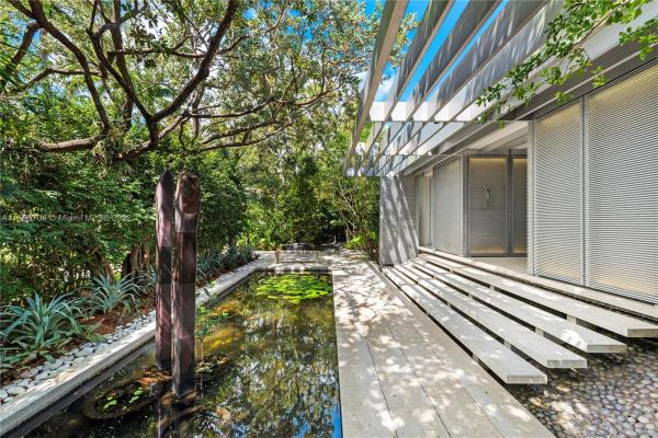 La Gorce Island, 11 La Gorce Cir, Miami Beach, Florida 33141, image 1