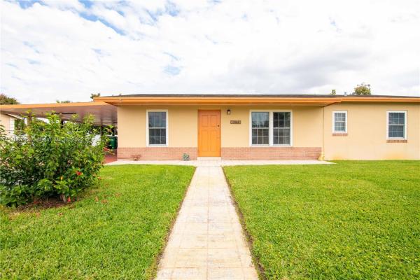Carol City Gardens, 20061 NW 43rd Ct, Miami Gardens, Florida 33055, image 2