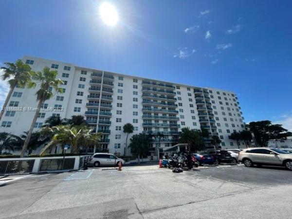 Treasures On The Bay, 7501 E Treasure Dr #2J, North Bay Village, Florida 33141, image 1