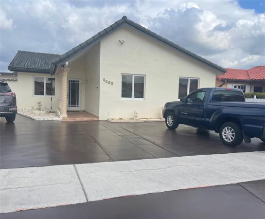 1531 SW 138th Ave, Unincorporated Dade County, Florida 33184, image 2