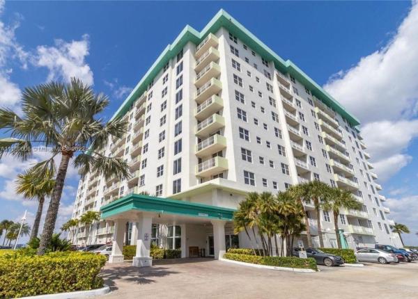 Island Pointe, 10350 W Bay Harbor Dr #7H, Bay Harbor Islands, Florida 33154, image 1