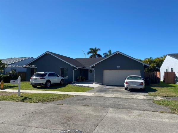 Rustic Lakes, 5814 SW 146th Ct, Kendale Lakes, Florida 33183, image 2
