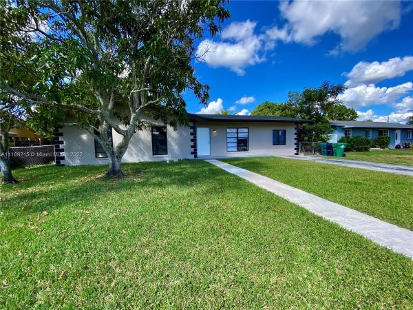 Fairway Estates, 15522 SW 105th Ave, Palmetto Estates, Florida 33157, image 2