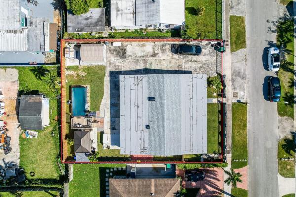 21st Century Homes, 15321 SW 305th St, Leisure City, Florida 33033, image 2