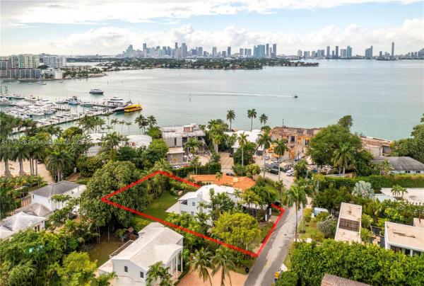 Sunset Islands, 1630 W 22nd St, Miami Beach, Florida 33140, image 2