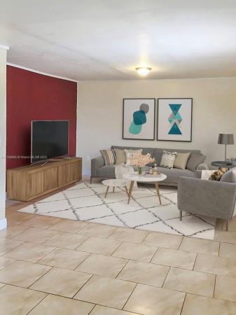 Gables Edge, 4250 SW 67th Ave #32, Glenvar Heights, Florida 33155, image 2