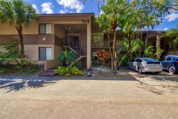 Kingsport Estates, Coral Springs, Florida 33071, image 1