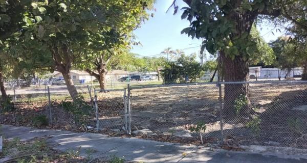 Buena Vista Park, 3328 NW 9th Ct, Miami, Florida 33127, image 1