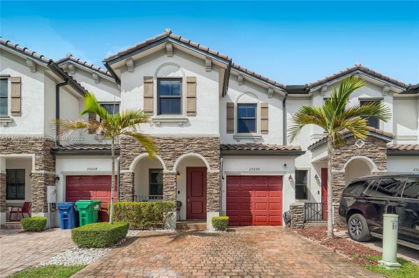 Artesa At Coco Palm Estates, 25258 SW 115th Ave #25258, Princeton, Florida 33032, image 2