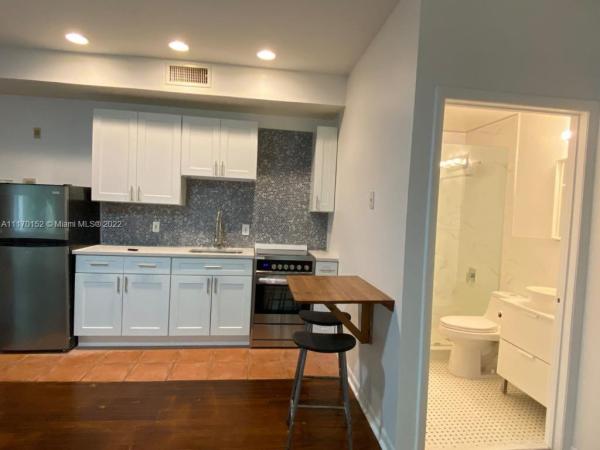 Dorann, 1244 Pennsylvania Ave #105, Miami Beach, Florida 33139, image 2