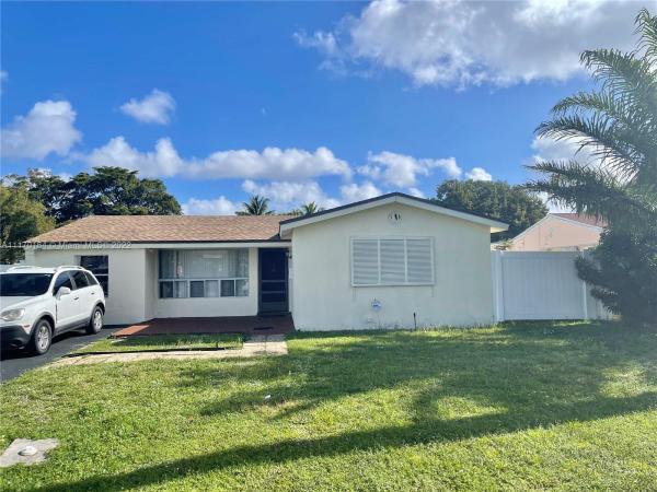 Miramar Residential, 6749 SW 27th Ct, Miramar, Florida 33023, image 2