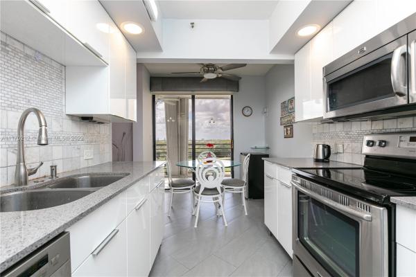 Environ Towers 1, 7100 Radice Ct #606, Lauderhill, Florida 33319, image 1