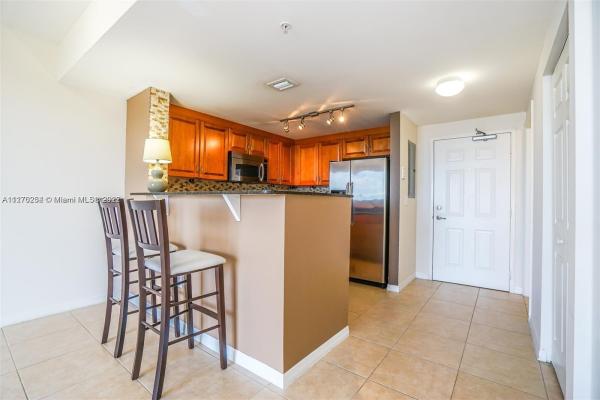 Le Jeune Plaza, 215 SW 42nd Ave #PH6, Miami, Florida 33134, image 1