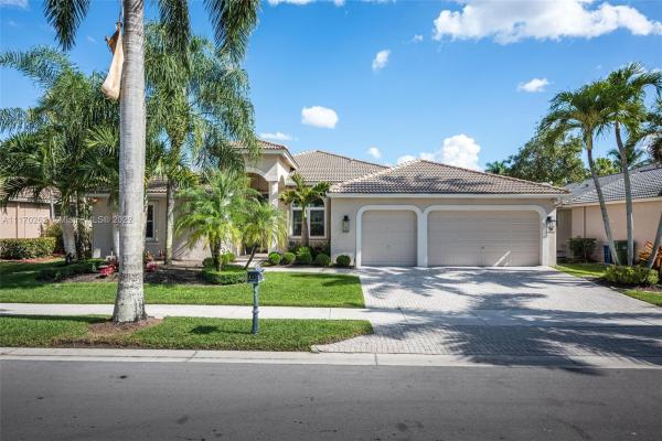 Eagle Run, 2490 Eagle Run Dr, Weston, Florida 33327, image 1