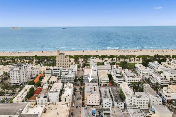 Collins Vista, 1150 Collins Ave #405, Miami Beach, Florida 33139, image 2
