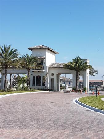 Bonterra, 9396 W 33rd Ave #9396, Hialeah, Florida 33018, image 1