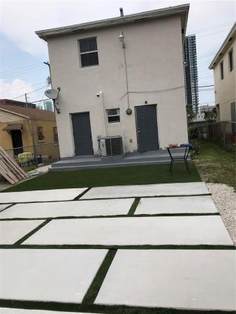 Waddells, 1520 NW 1st Ave, Miami, Florida 33136, image 1