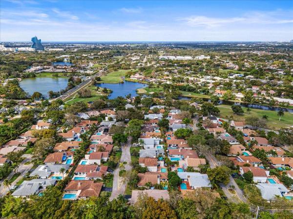 The Greens Of Emerald Hills, 100 Kensington Rd, Hollywood, Florida 33021, image 1
