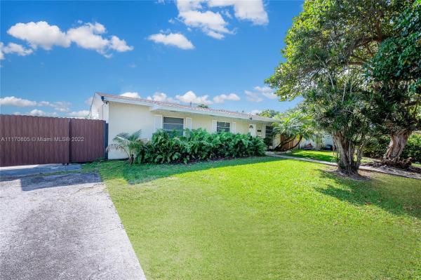 Bel Aire, 18715 SW 90th Ave, Cutler Bay, Florida 33157, image 2